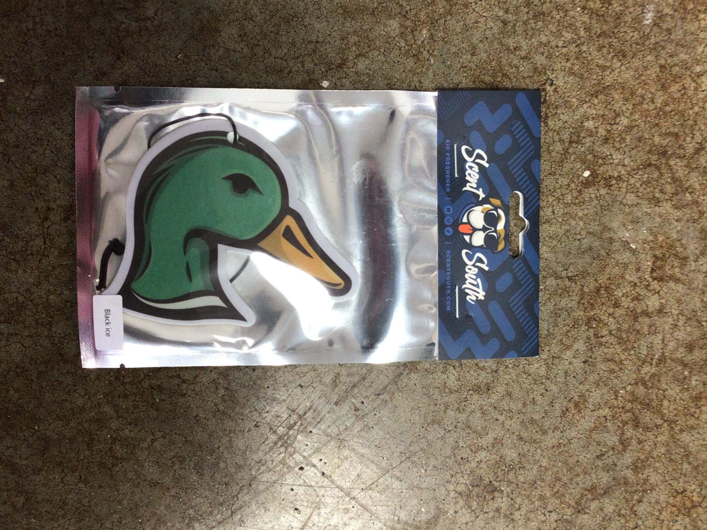 Scent south Duck Head Car Freshener
