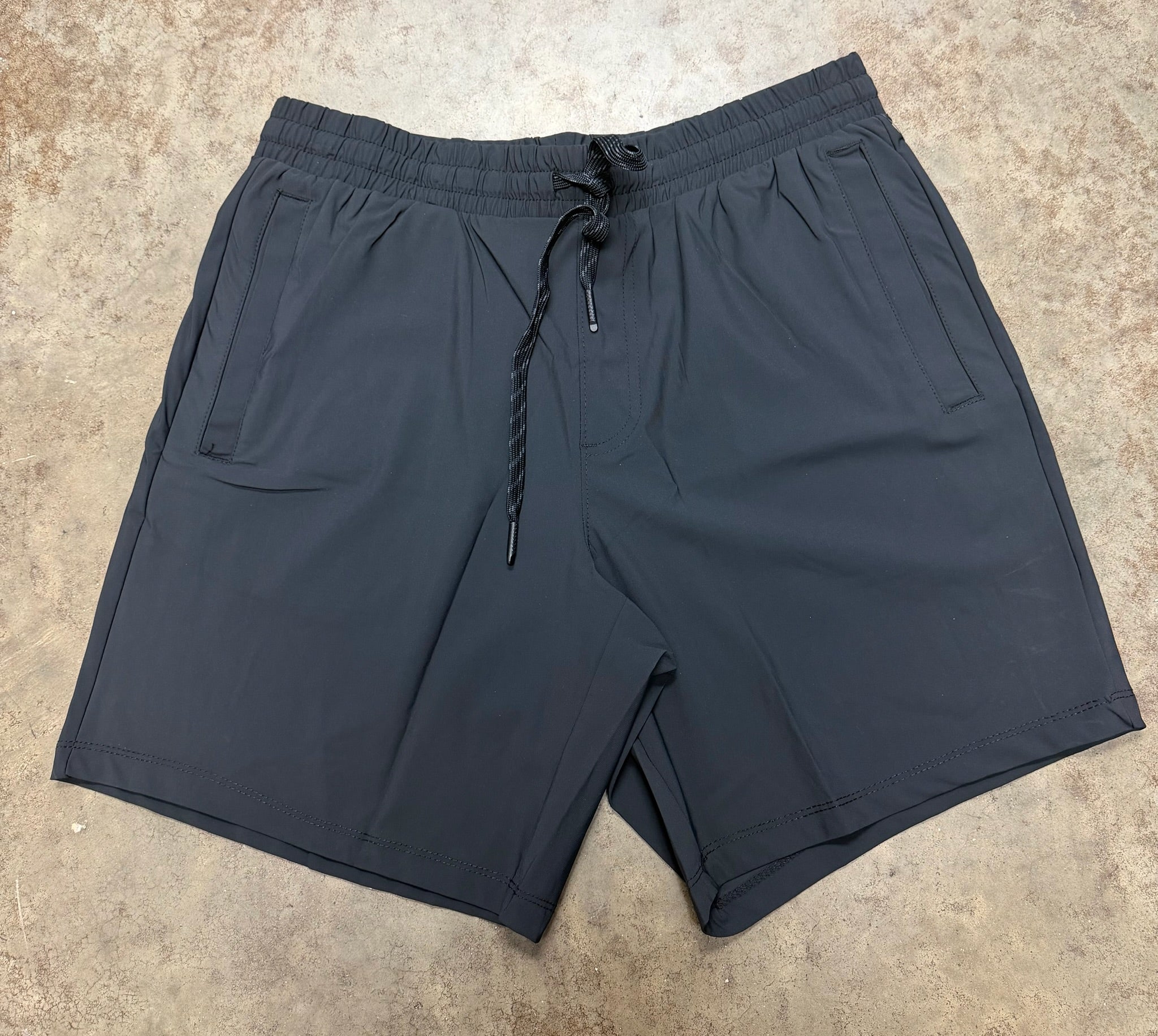 90 degree shorts (black)